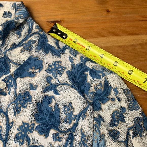 D’Allaird’s Vintage Office Blouse, Lightweight, Opaque, Long Sleeve, Blues - Picture 4 of 10